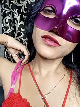 REVA DARLING online show from June 4, 2026, 6:51 am