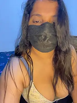 NOORA-GIRL online show from July 3, 2026, 2:45 pm