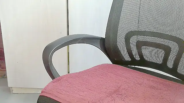 Destiny Desire online show from February 19, 2026, 8:11 am