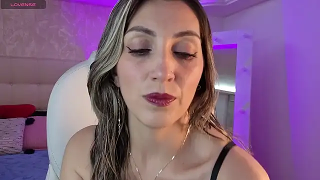 anny sweet72 online show from February 5, 2026, 12:23 pm