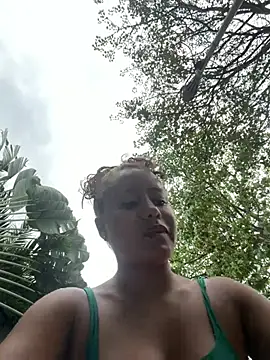 Snapshot of Marie_Rose chatting on August 7, 2026, 2:45 pm Marie Rose online show from August 7, 2026, 2:45 pm