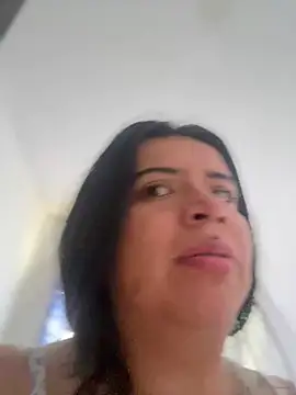 Snapshot of Devilsweet17 chatting on March 5, 2026, 8:38 pm Devilsweet17 online show from March 5, 2026, 8:38 pm