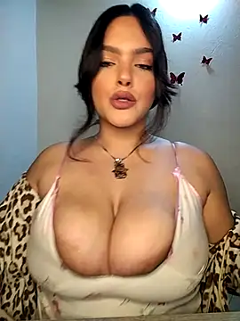 Snapshot of Faith_madison18 chatting on March 10, 2026, 5:33 am Faith madison18 online show from March 10, 2026, 5:33 am