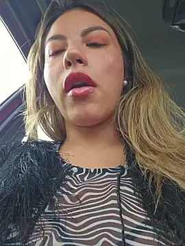 Karen San Miguel online show from October 7, 2025, 6:20 pm