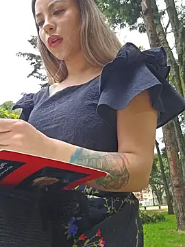 Karen San Miguel online show from March 11, 2025, 5:35 pm