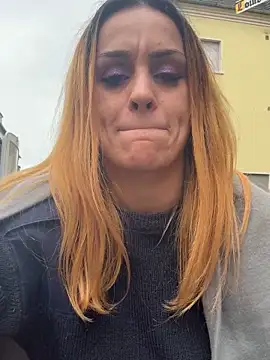 Snapshot of JeSuisUnTapin chatting on October 11, 2025, 11:33 am JeSuisUnTapin online show from October 11, 2025, 11:33 am