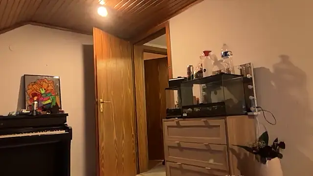 JeSuisUnTapin online show from March 31, 2026, 9:39 pm