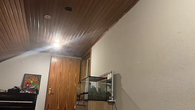 JeSuisUnTapin online show from April 19, 2026, 7:16 pm