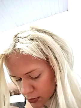 Snapshot of perolaar chatting on January 17, 2025, 6:04 am perolaar online show from January 17, 2025, 6:04 am