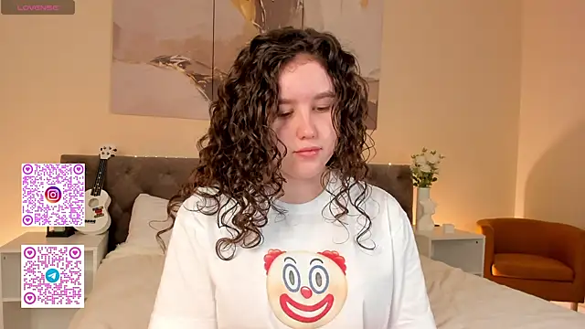 Ariella Sol online show from September 19, 2025, 12:03 am