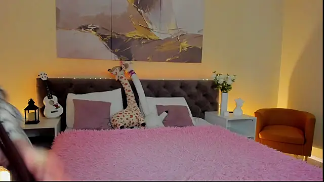 Ariella Sol online show from March 14, 2025, 1:05 am