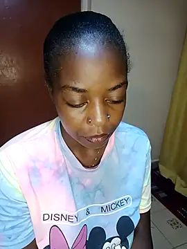 pretty-eyes23 online show from February 22, 2025, 7:03 pm