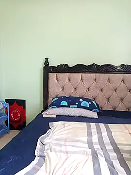 pretty-eyes23 online show from March 16, 2025, 6:31 am