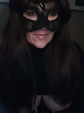 23Milly online show from February 17, 2025, 1:22 pm