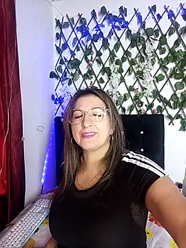 any mour online show from September 25, 2025, 6:47 pm