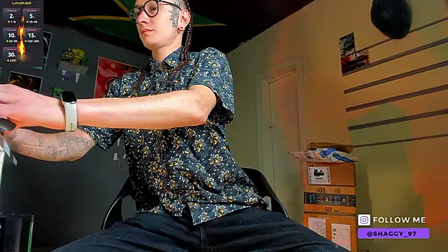 Snapshot of MrShaggy chatting on February 7, 2026, 10:18 pm MrShaggy online show from February 7, 2026, 10:18 pm