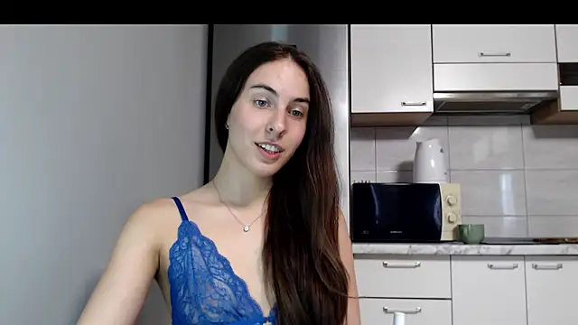Snapshot of SierraSky_ chatting on July 6, 2026, 5:15 pm SierraSky online show from July 6, 2026, 5:15 pm