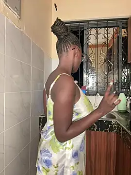 Snapshot of supa_queen254 chatting on March 11, 2026, 4:45 pm supa queen254 online show from March 11, 2026, 4:45 pm