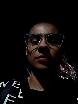 Leslly  online show from January 14, 2026, 10:41 am