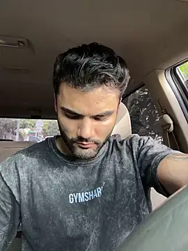 Derek w online show from March 19, 2026, 9:04 pm