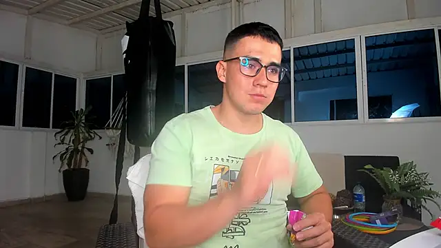 owengray2n online show from January 27, 2025, 1:59 am