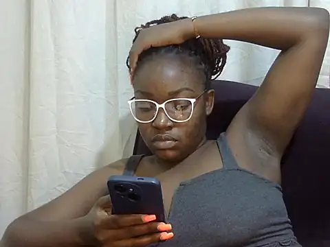 Sexy racy rebel  online show from February 12, 2026, 10:42 pm