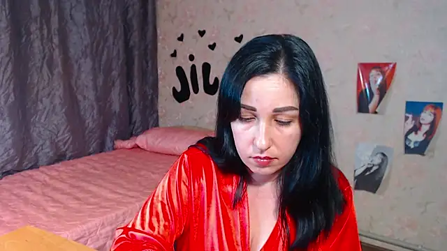 JillStevens online show from December 3, 2025, 3:44 pm