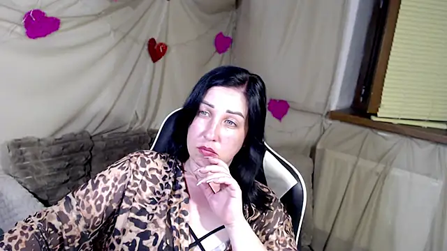 JillStevens online show from June 10, 2026, 6:53 pm