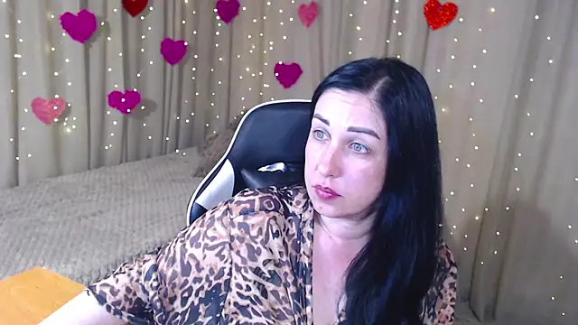 JillStevens online show from May 11, 2026, 2:02 am