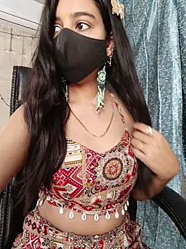 Parinaaz18 online show from May 7, 2026, 1:32 am