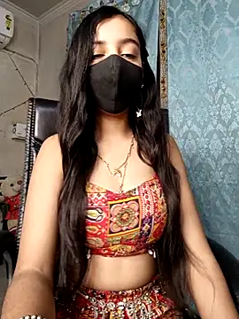 Parinaaz18 online show from November 25, 2025, 1:39 am