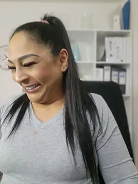 Gina Myers online show from July 8, 2026, 3:41 am