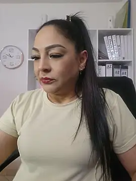 Gina Myers online show from July 31, 2026, 3:50 am