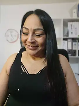Gina Myers online show from July 12, 2026, 4:24 am
