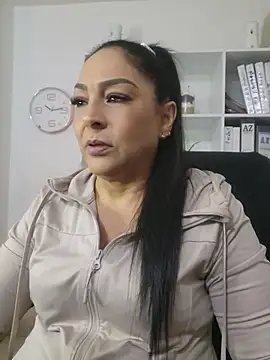 Gina Myers online show from August 1, 2026, 3:15 am