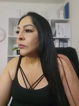 Gina Myers online show from July 7, 2026, 6:47 am