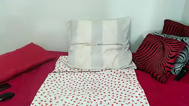 massiveme38 online show from January 14, 2026, 4:43 pm