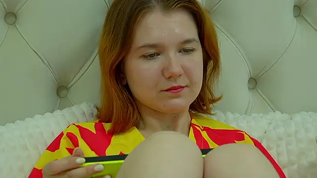 LessySmith online show from September 20, 2025, 4:28 am