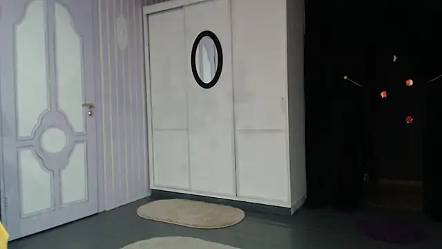 Marquise555 online show from February 21, 2025, 7:10 pm