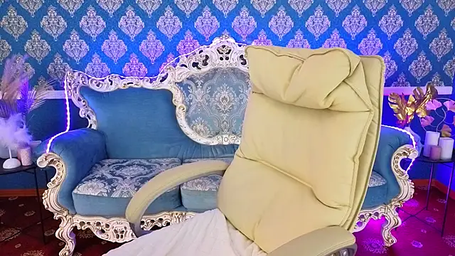 Lexi Si online show from July 16, 2026, 6:32 am