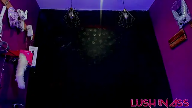 Alexa Slave online show from June 17, 2026, 7:13 pm