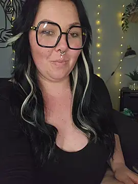 -BonnieBlack- online show from February 10, 2026, 8:02 am