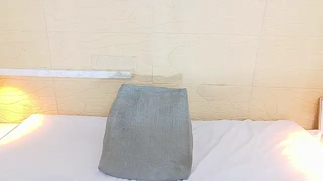 Shamiraa moore online show from March 15, 2025, 7:48 pm