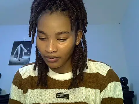 cute-alexis online show from July 3, 2026, 9:38 am