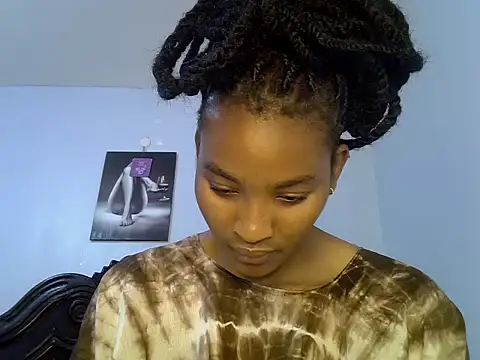 cute-alexis online show from May 6, 2026, 7:12 am