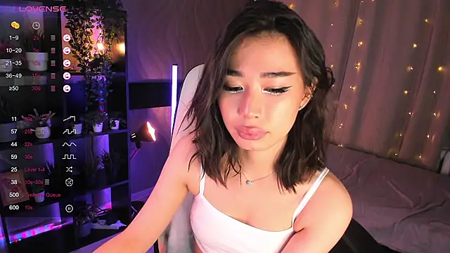 sensualily online show from November 27, 2025, 3:56 pm