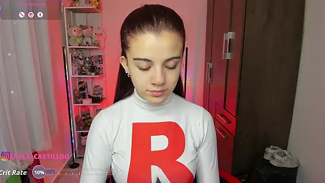 Layla castilloo online show from November 14, 2025, 3:37 pm