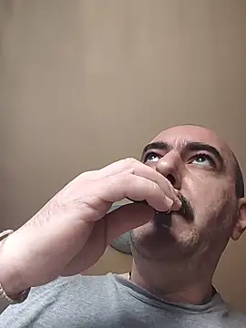 Maryo0001 online show from February 9, 2026, 9:18 am