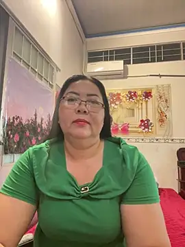 Snapshot of NDith chatting on June 13, 2026, 10:40 pm NDith online show from June 13, 2026, 10:40 pm