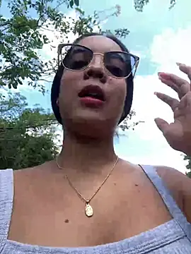 Snapshot of NAUGHTY_LITTLE_18 chatting on February 19, 2026, 4:15 pm NAUGHTY LITTLE 18 online show from February 19, 2026, 4:15 pm